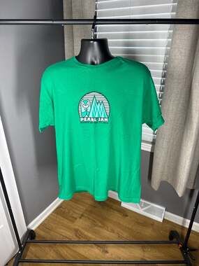 Pearl Jam Denver CO Oct 22 2014 Tour T-Shirt Green Mens XL